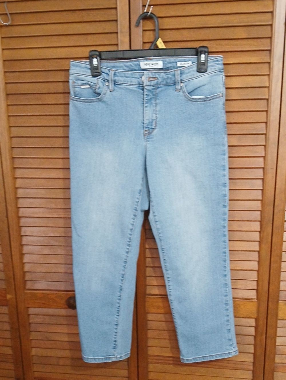 Nine West Light Blue Cropped Straight Jeans
